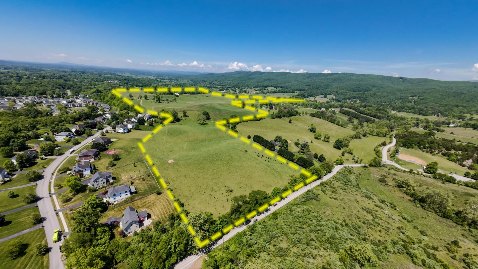 1801 Toms Creek RD - Photo 32