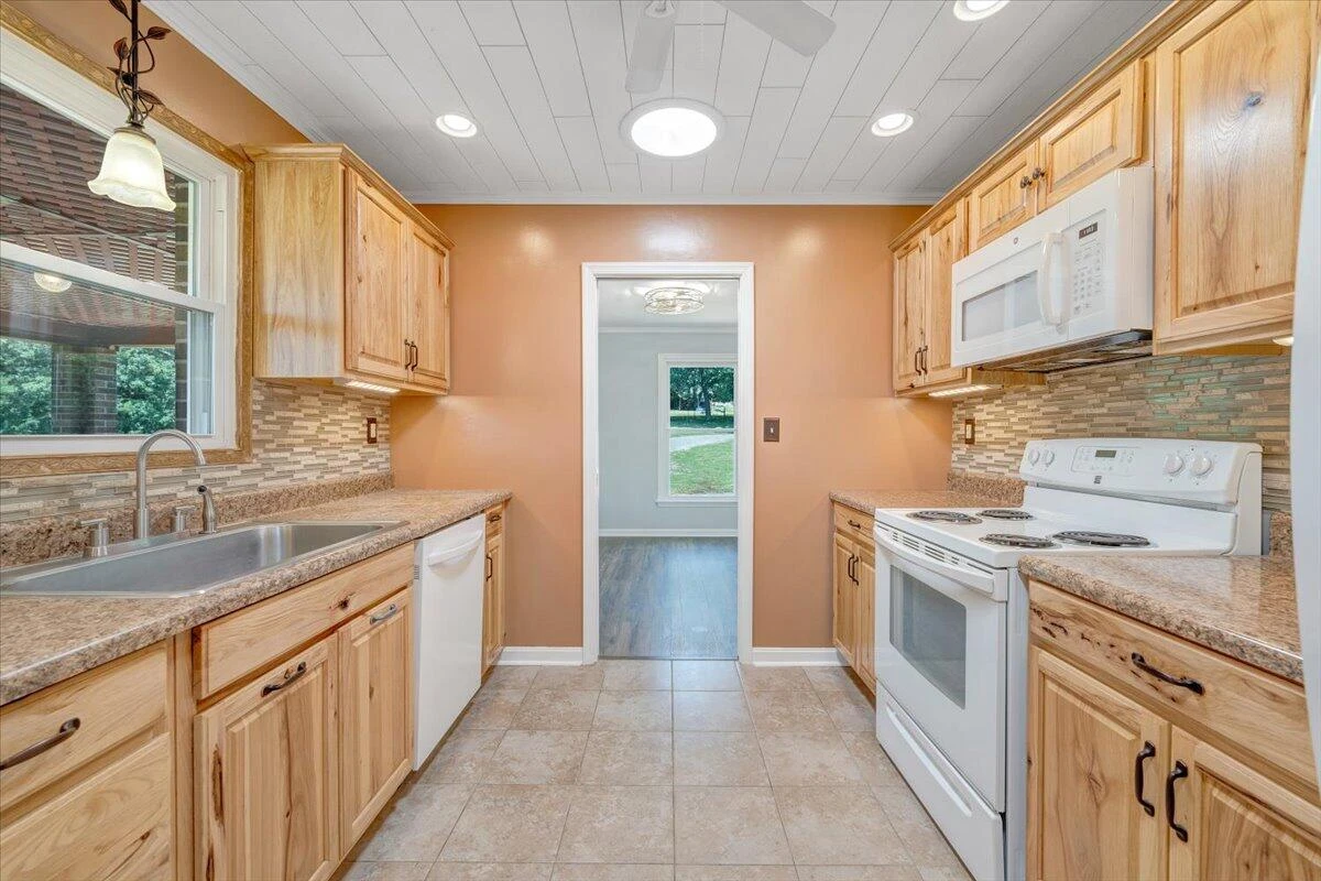2509 White House RD - Photo 13