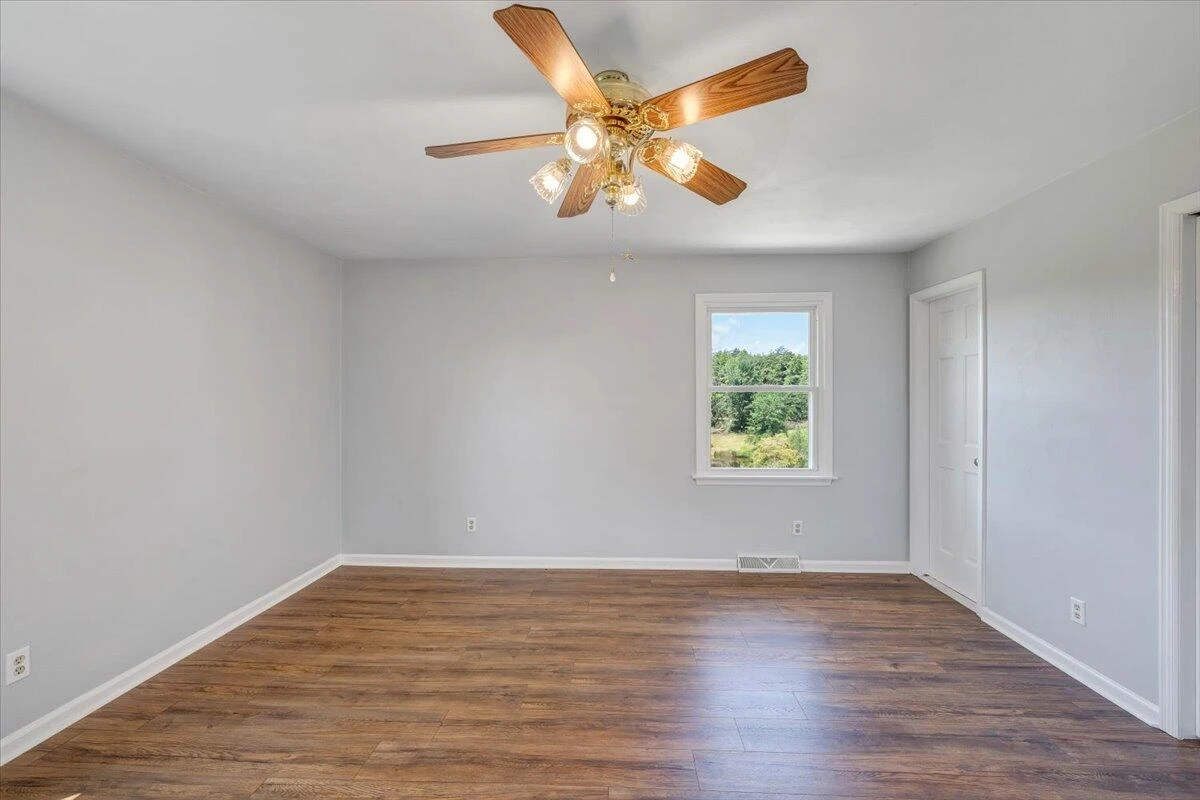 2509 White House RD - Photo 18