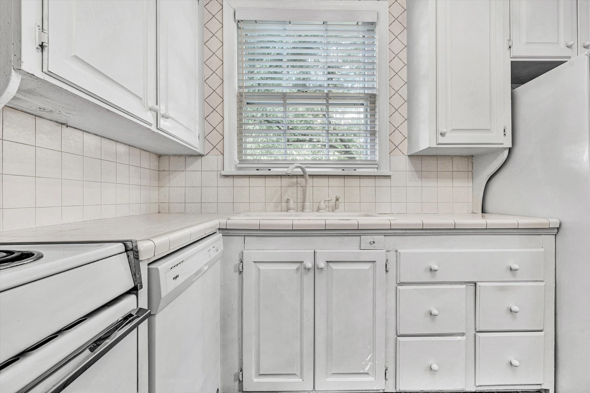 2114 Mount Vernon RD - Photo 15