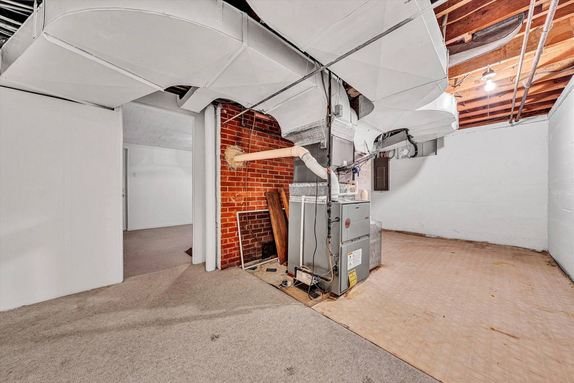 2114 Mount Vernon RD - Photo 33
