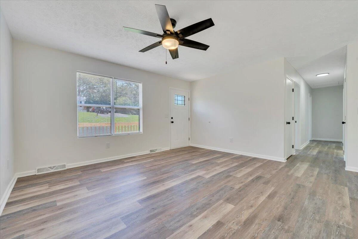 1051 Flamingo RD - Photo 11