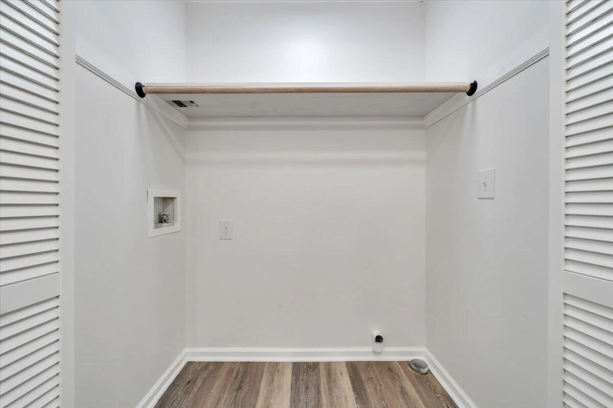 1051 Flamingo RD - Photo 16