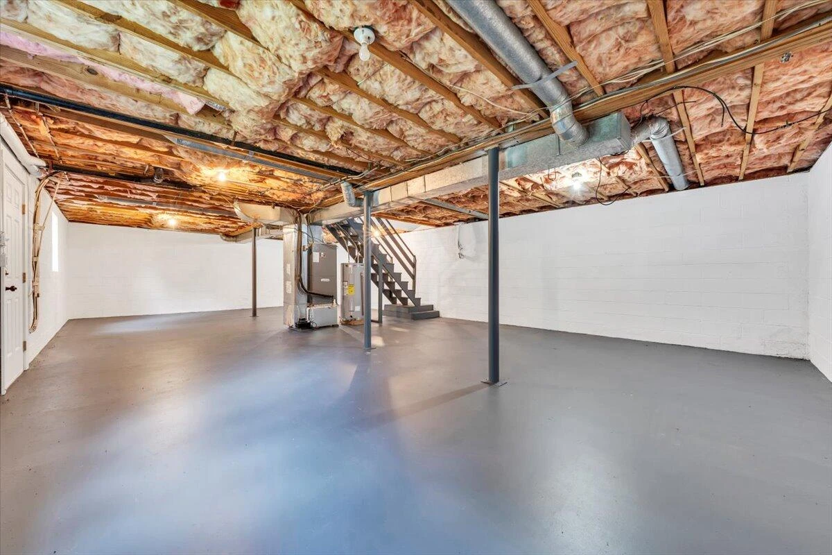 1051 Flamingo RD - Photo 23