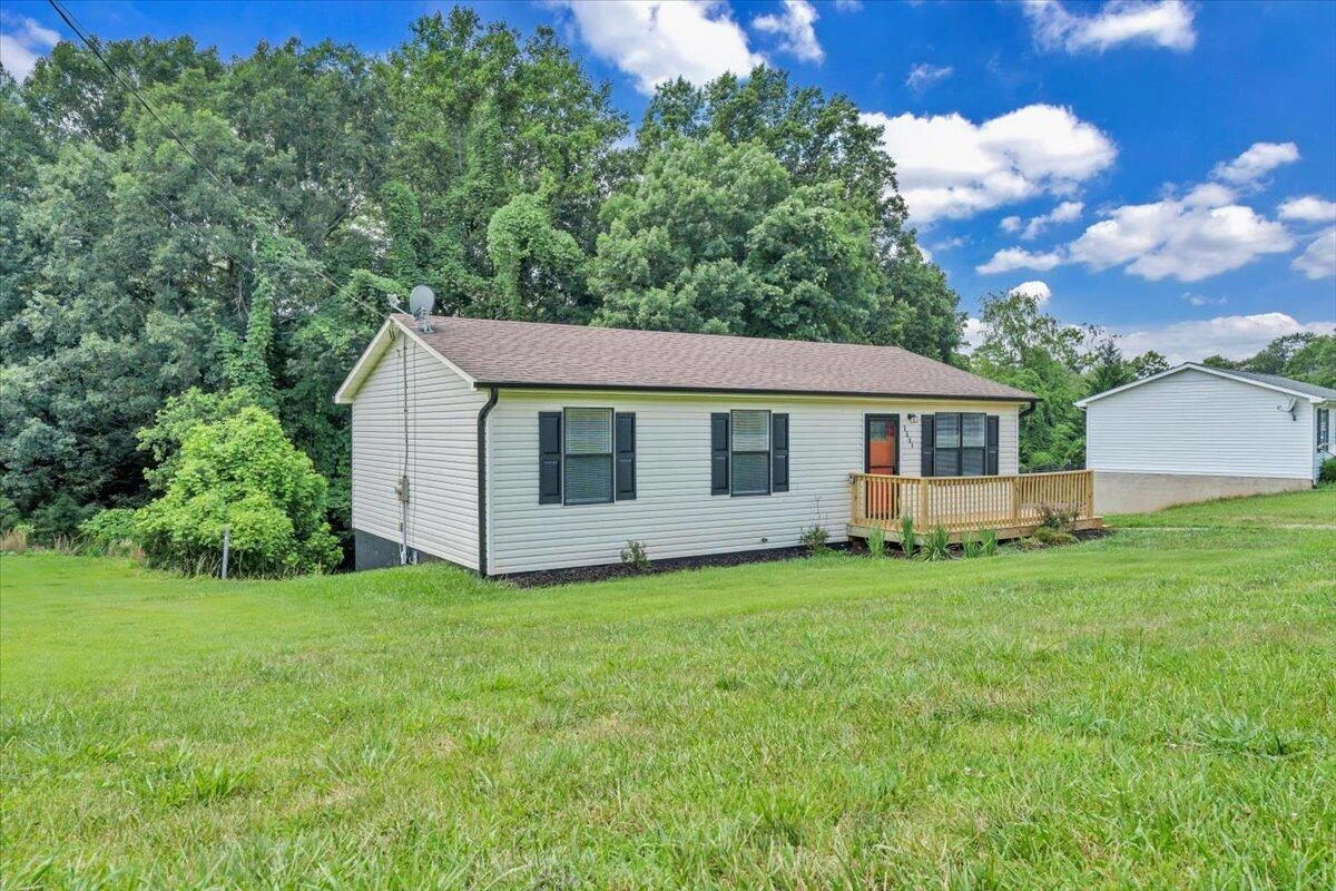 1051 Flamingo RD - Photo 32