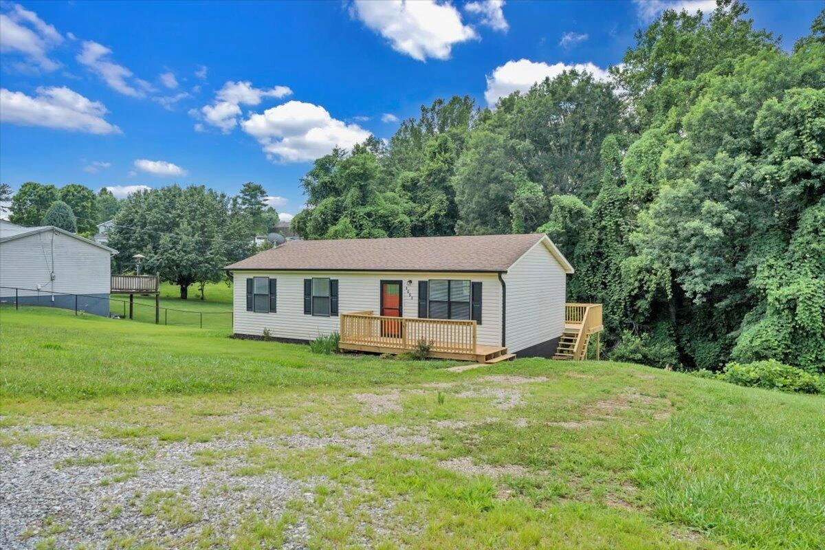 1051 Flamingo RD - Photo 35