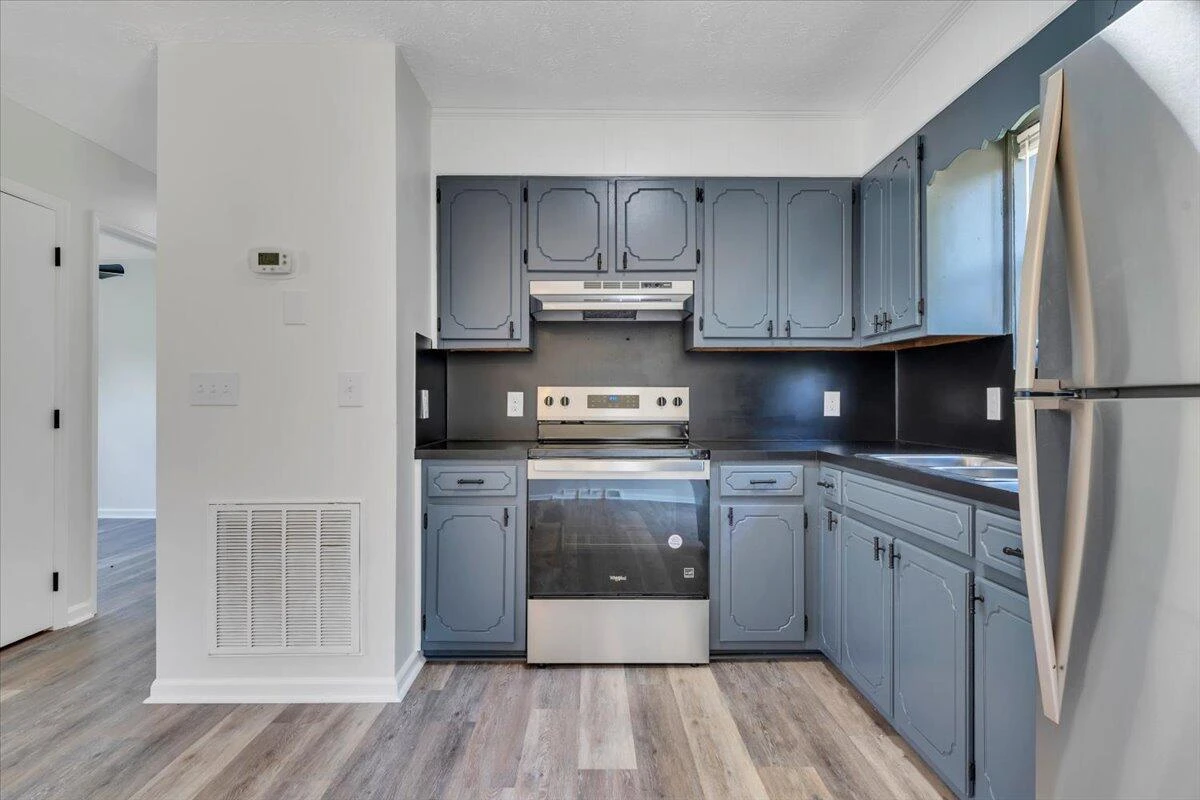 1051 Flamingo RD - Photo 8