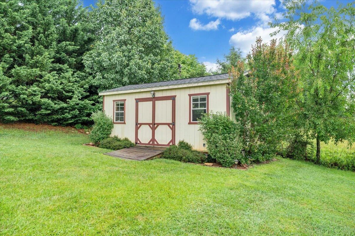 17 Dudley Creek RD - Photo 53