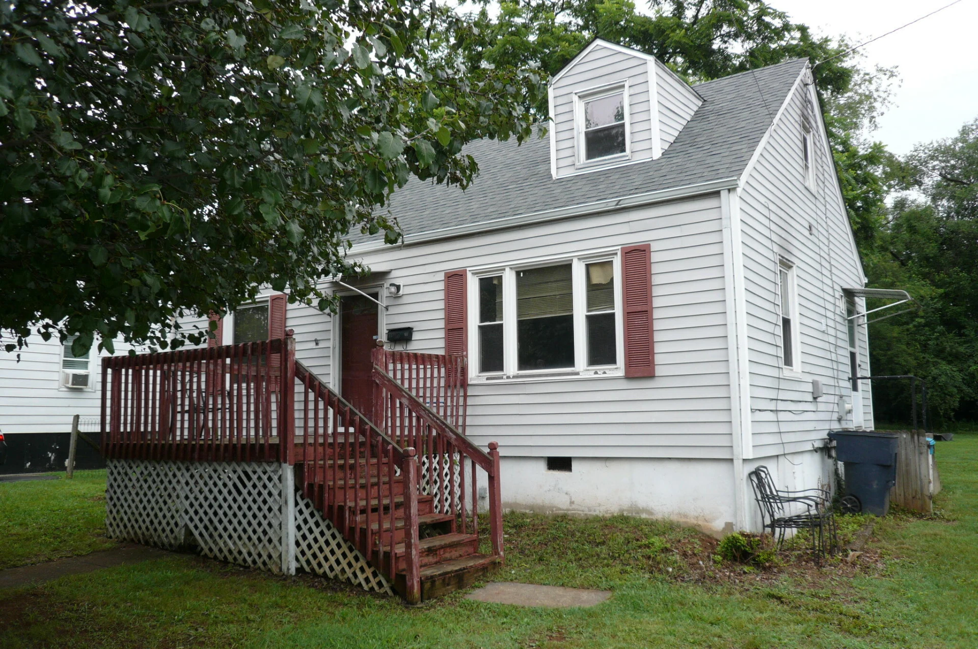 2508 Churchill DR