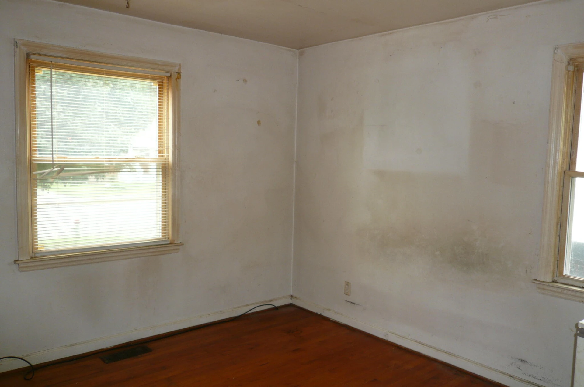 2508 Churchill DR - Photo 12