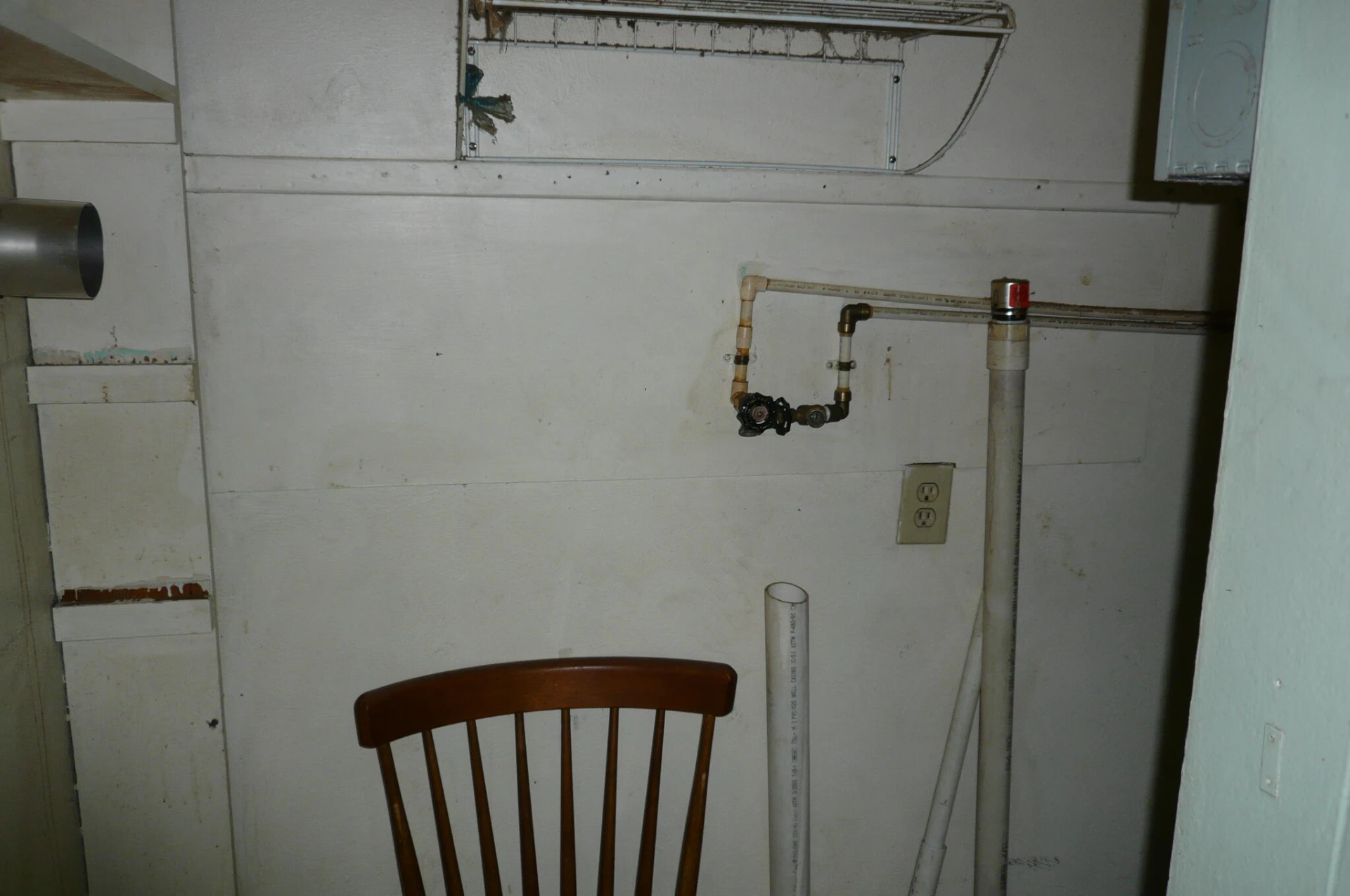 2508 Churchill DR - Photo 9