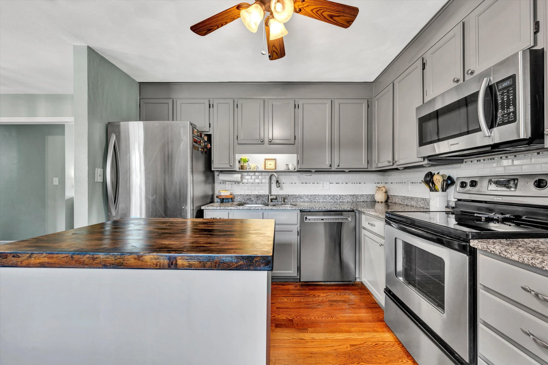 65 Camelia DR - Photo 12
