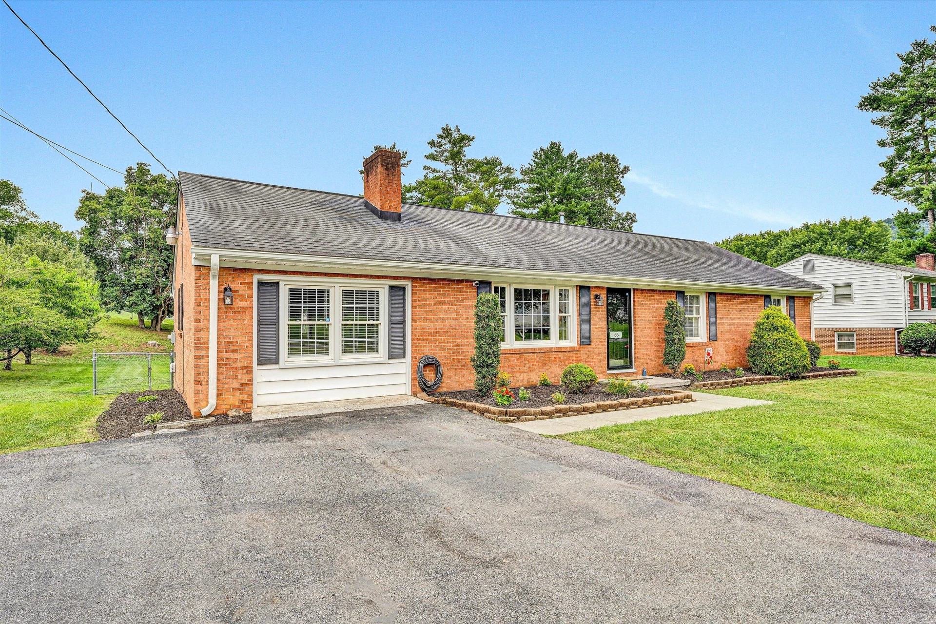 65 Camelia DR - Photo 5