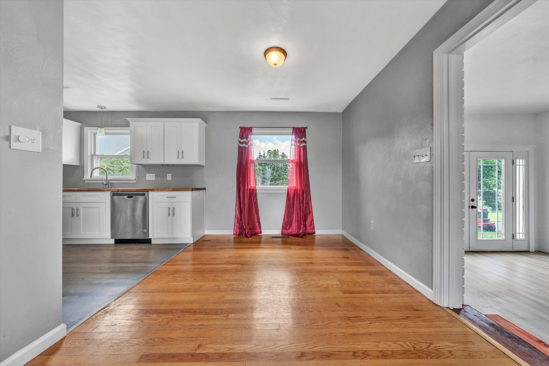 310 Daladier DR - Photo 10