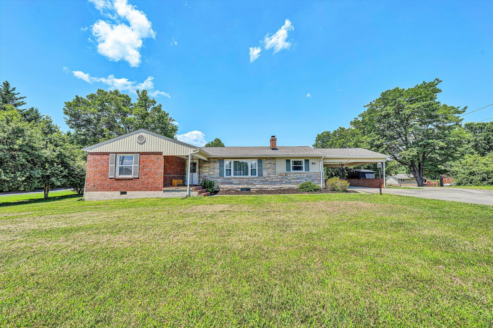 310 Daladier DR - Photo 4