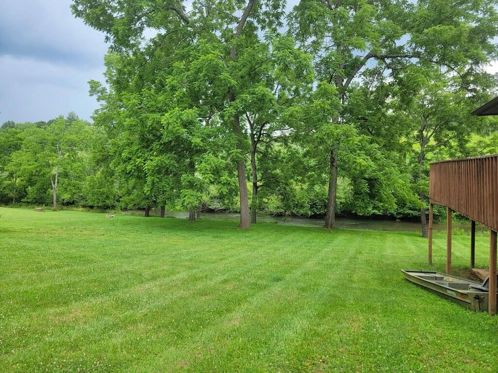 595 Gallimore LN - Photo 16