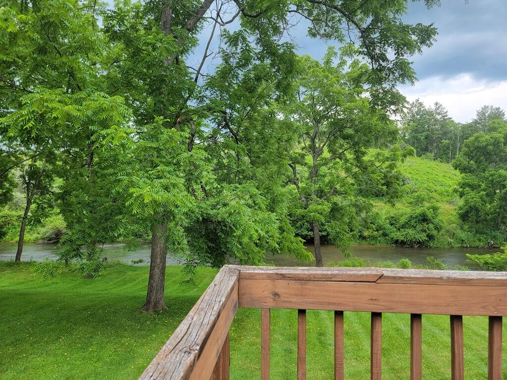 595 Gallimore LN - Photo 18