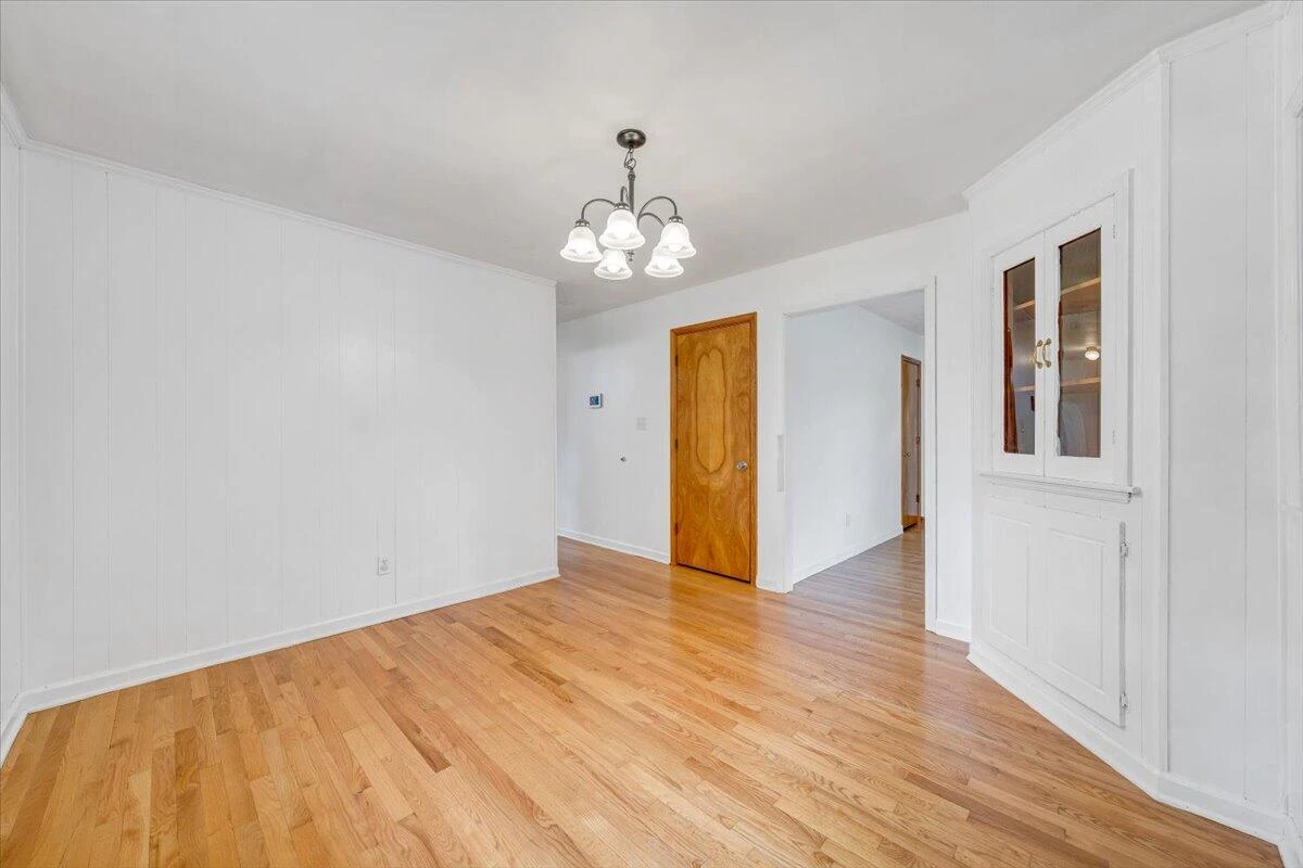1129 Stoutamire DR - Photo 10