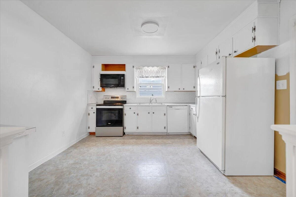 1129 Stoutamire DR - Photo 12