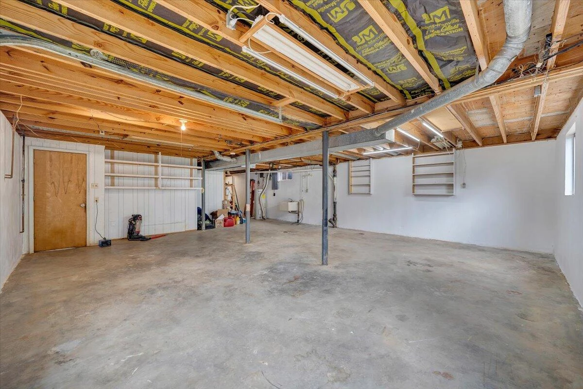 1129 Stoutamire DR - Photo 26