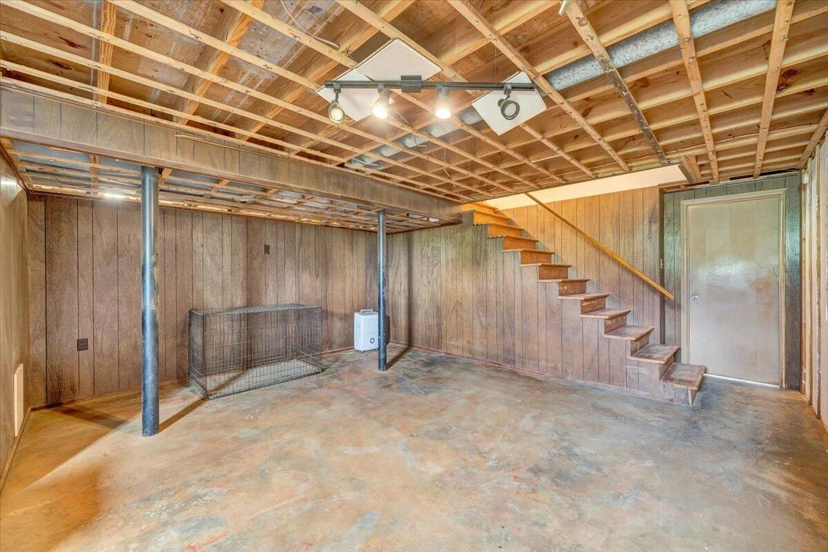 1129 Stoutamire DR - Photo 30