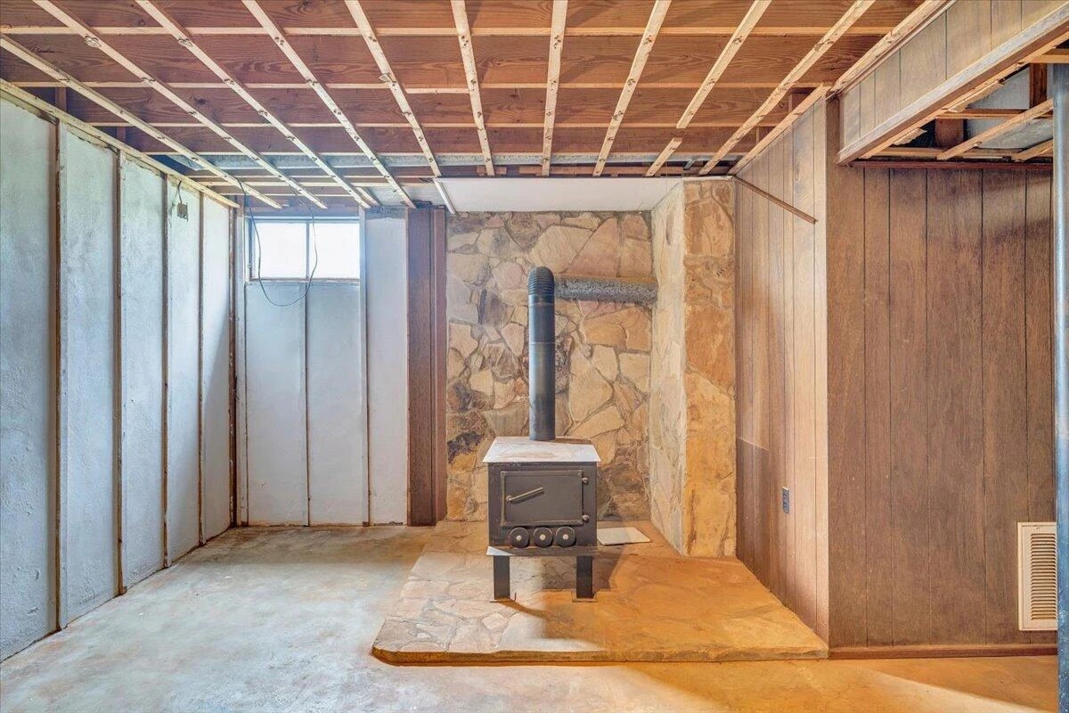 1129 Stoutamire DR - Photo 31