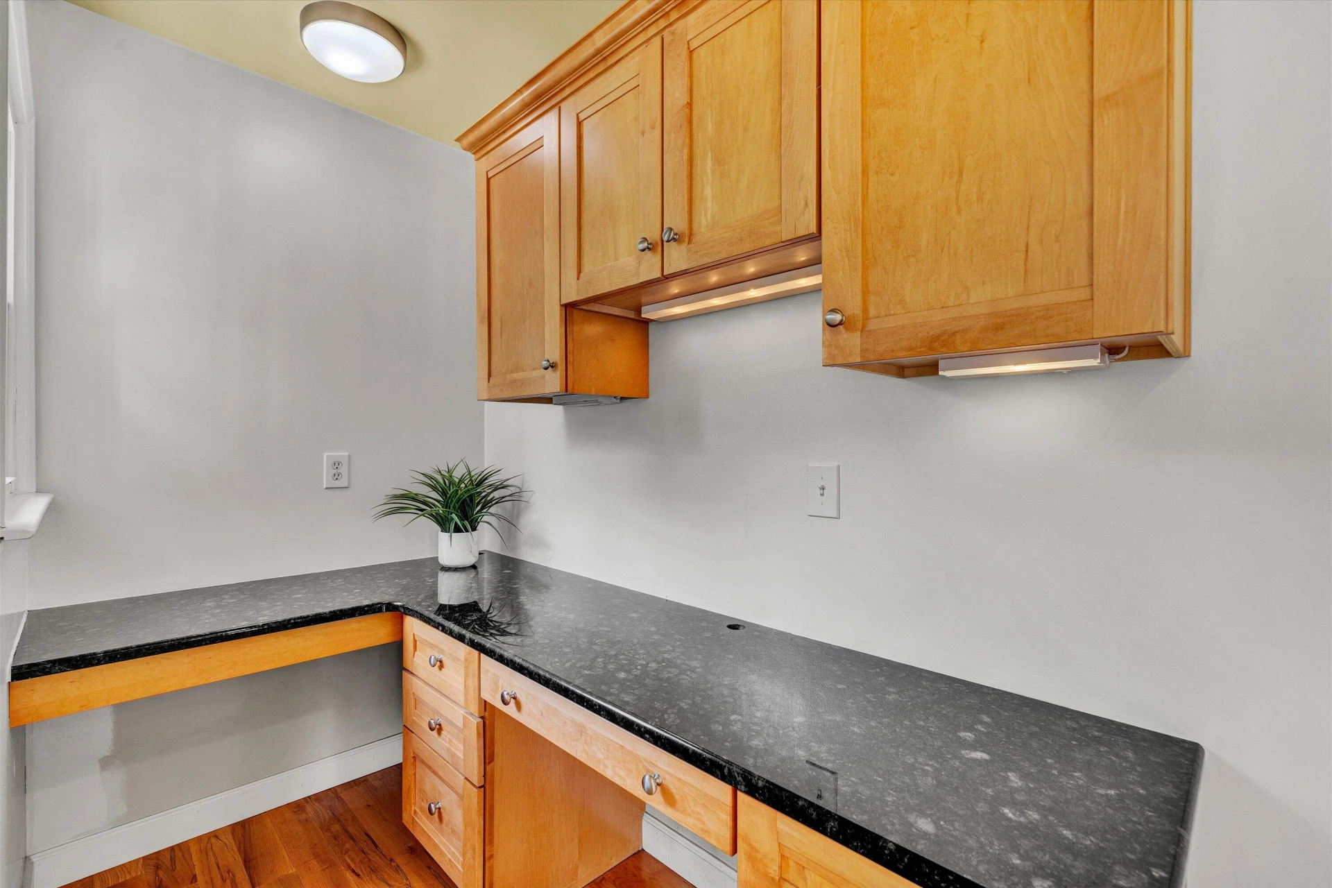 3812 Chesterton ST - Photo 17