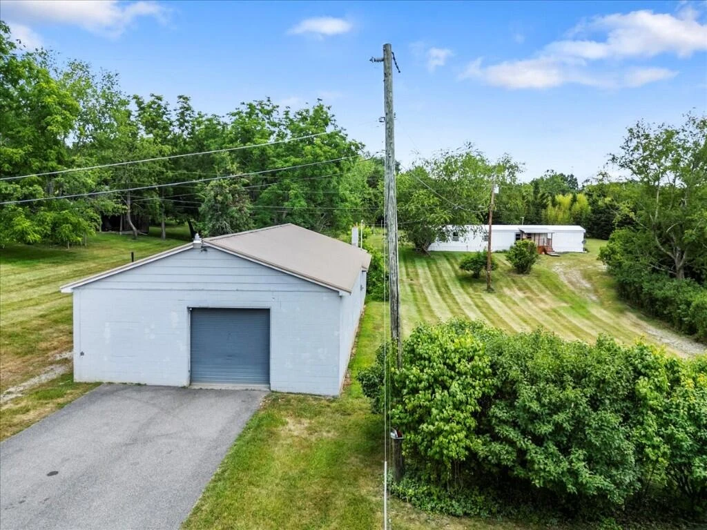4276 Miller LN