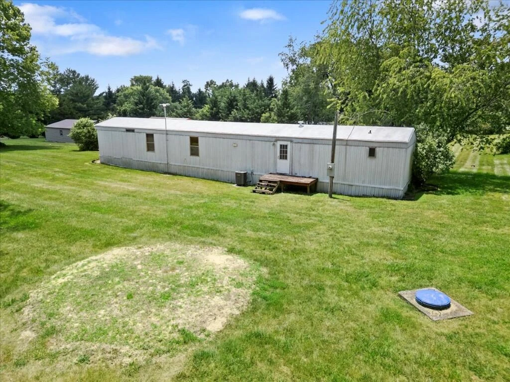 4276 Miller LN - Photo 38