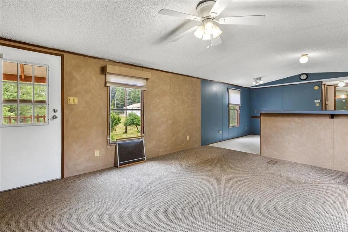 4276 Miller LN - Photo 41