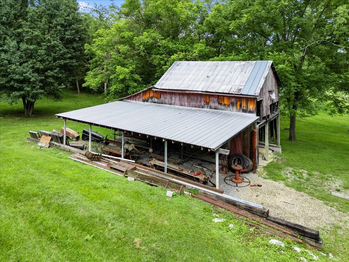 4276 Miller LN - Photo 55