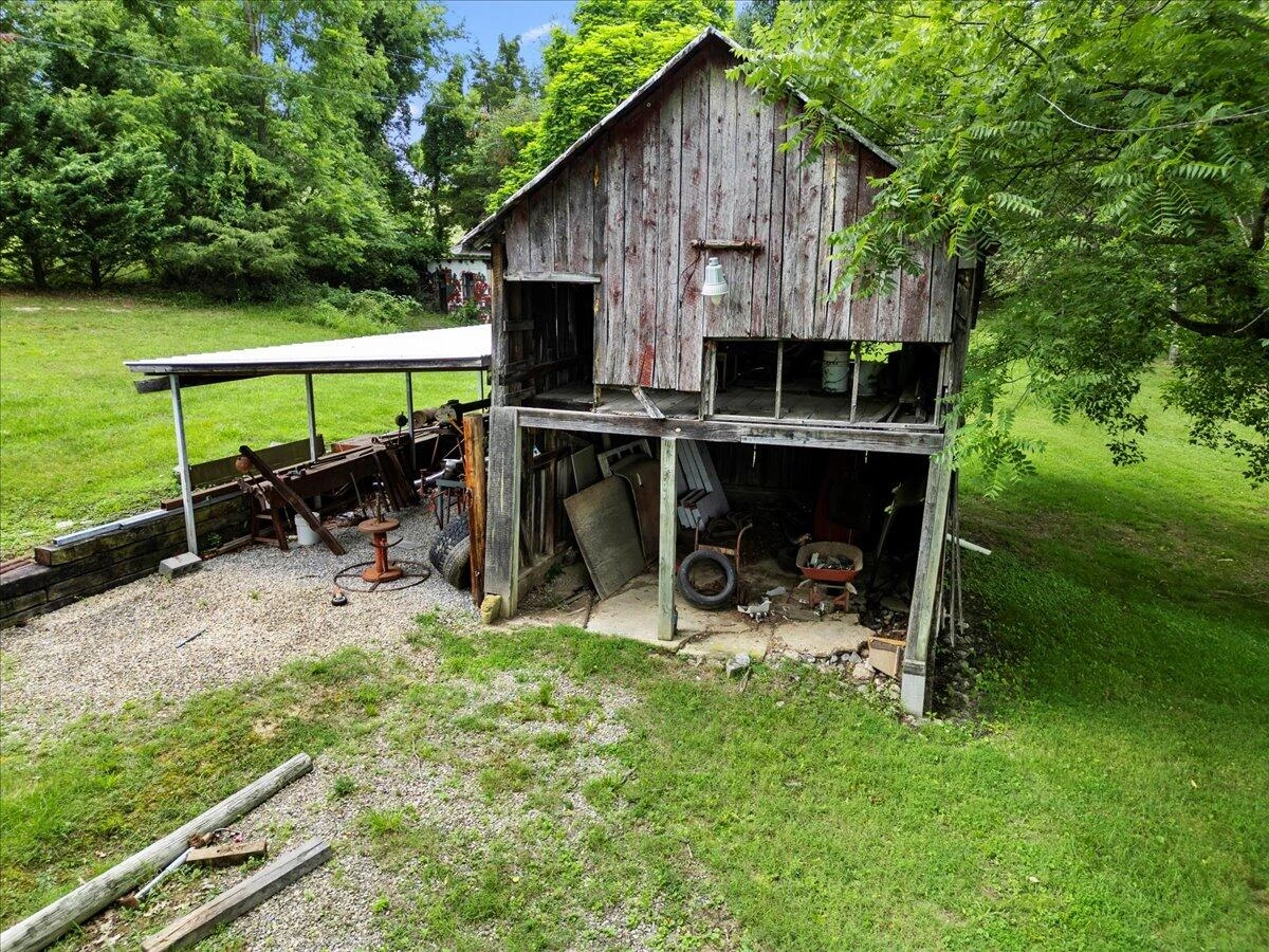 4276 Miller LN - Photo 57