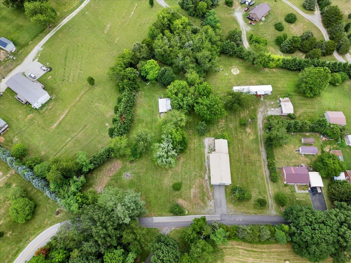 4276 Miller LN - Photo 66