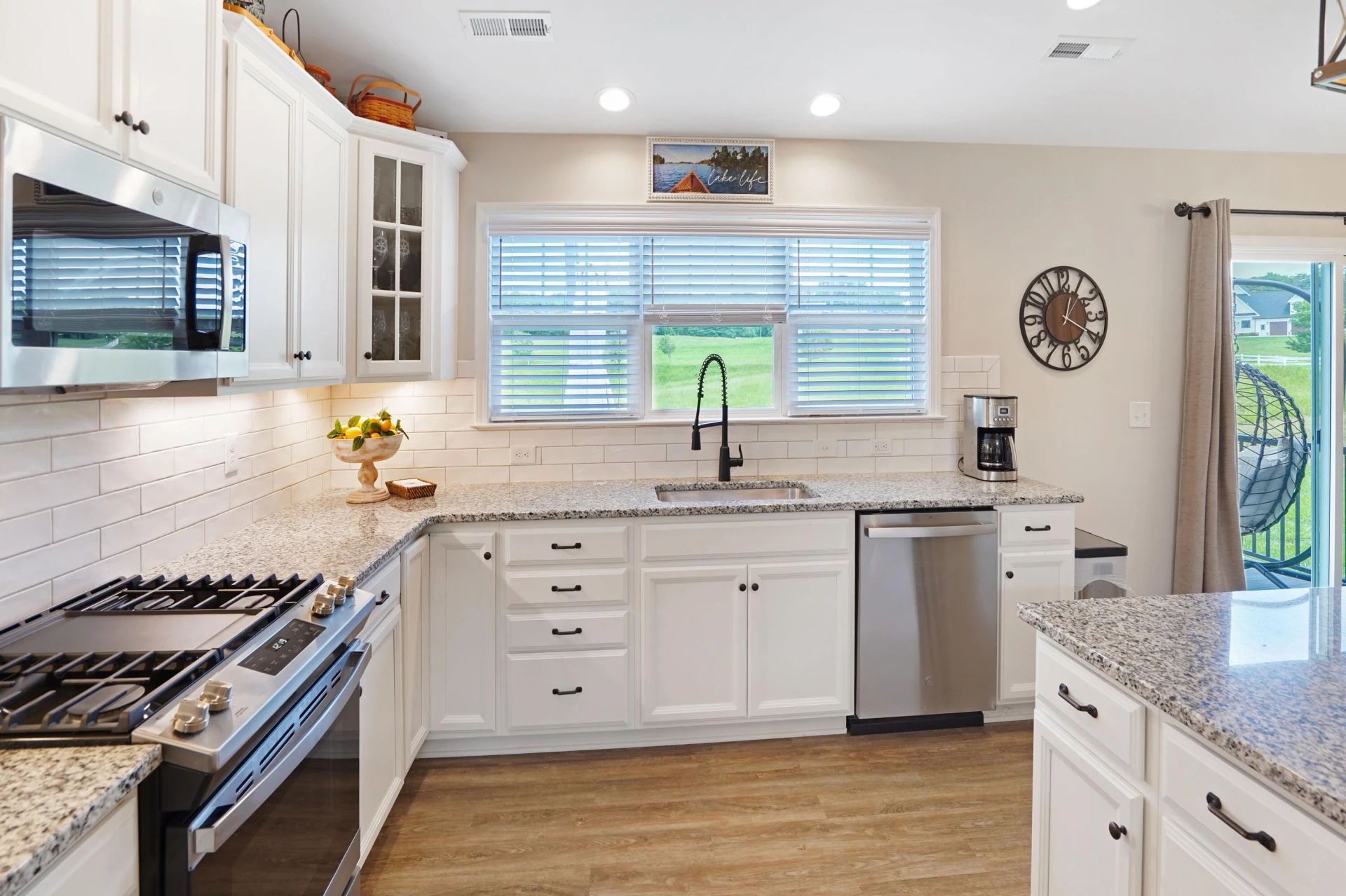 707 Farm DR - Photo 10