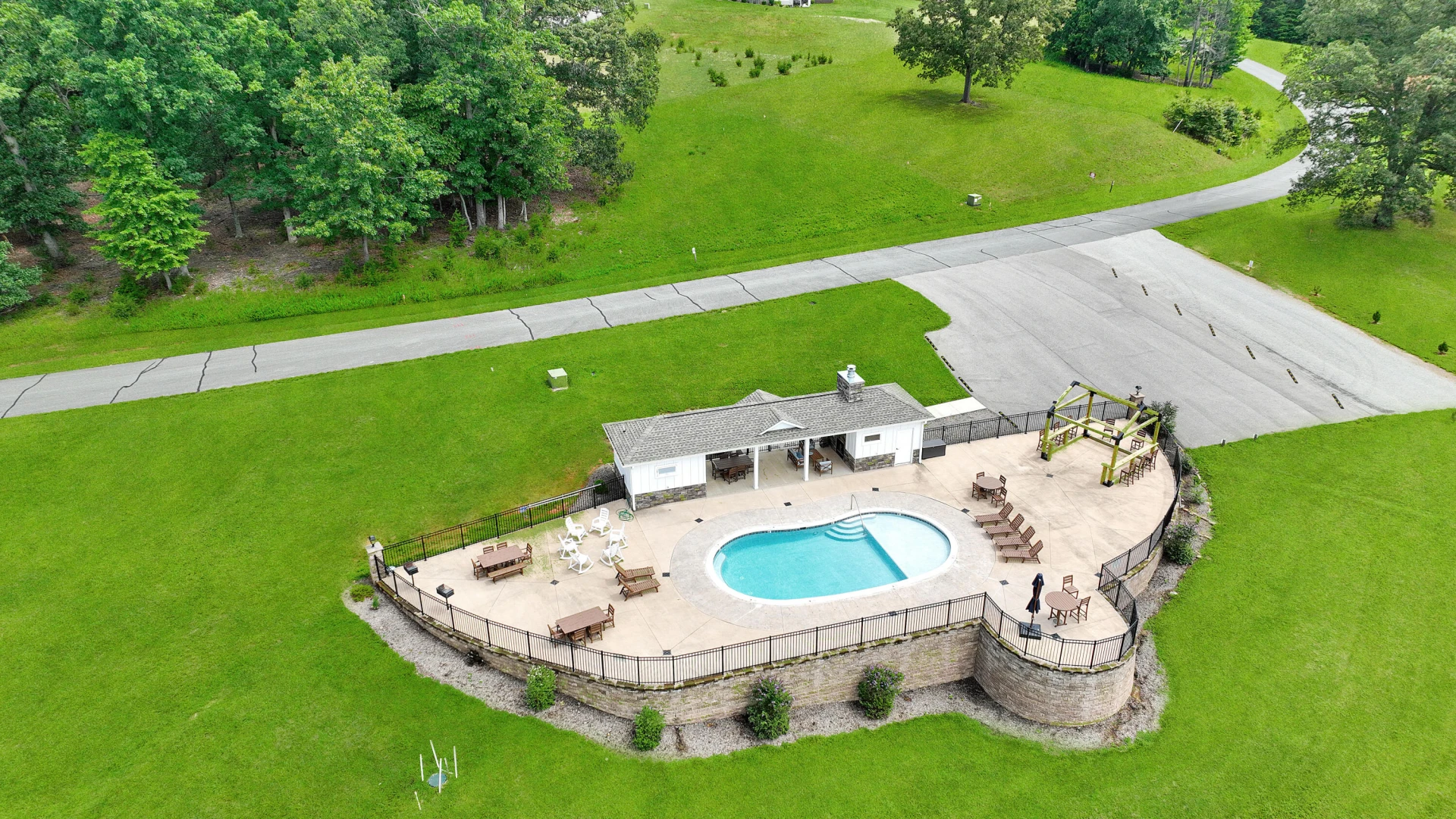 707 Farm DR - Photo 36