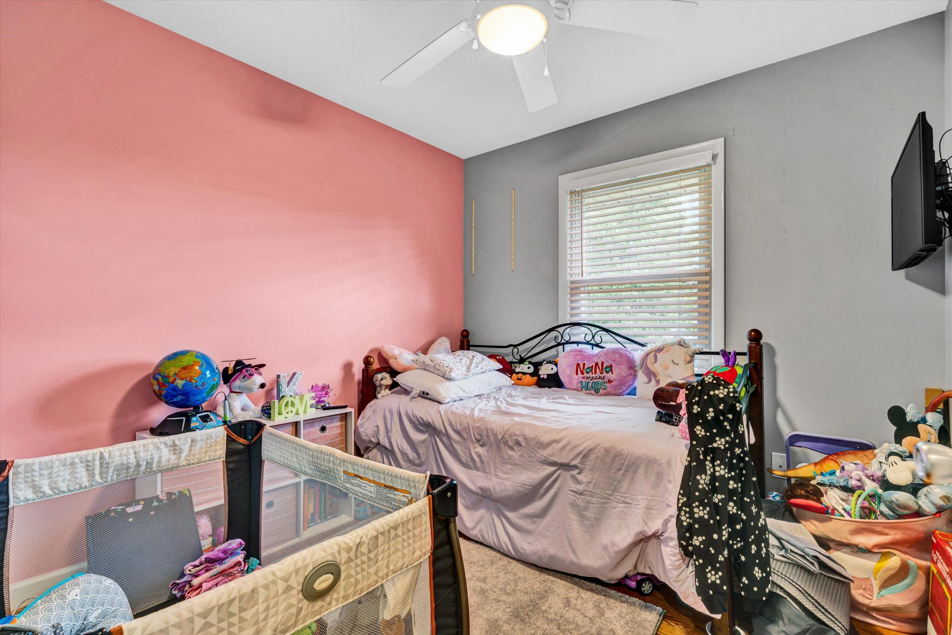 936 Ingleside LN - Photo 10