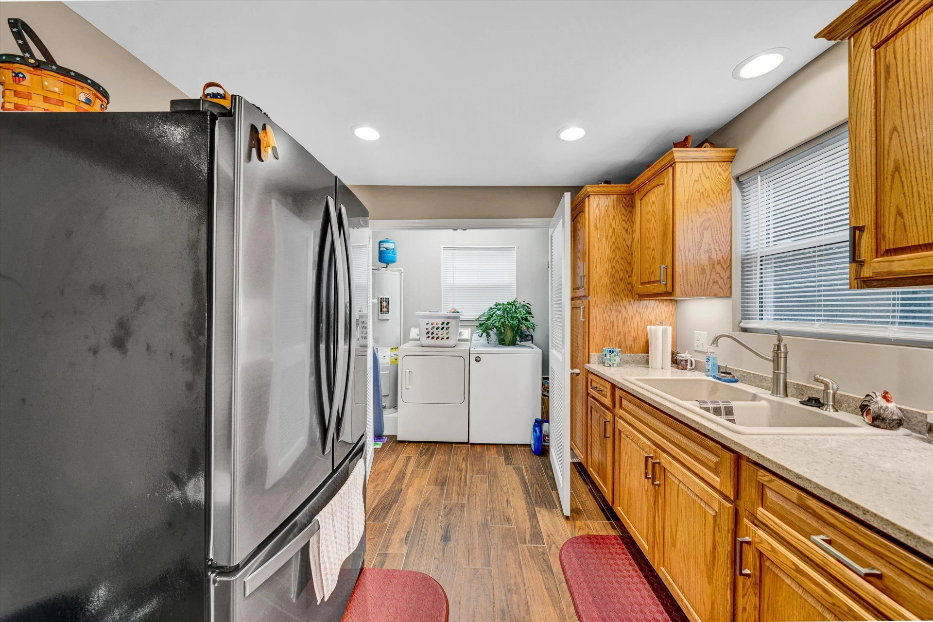 931 Ingleside LN - Photo 13