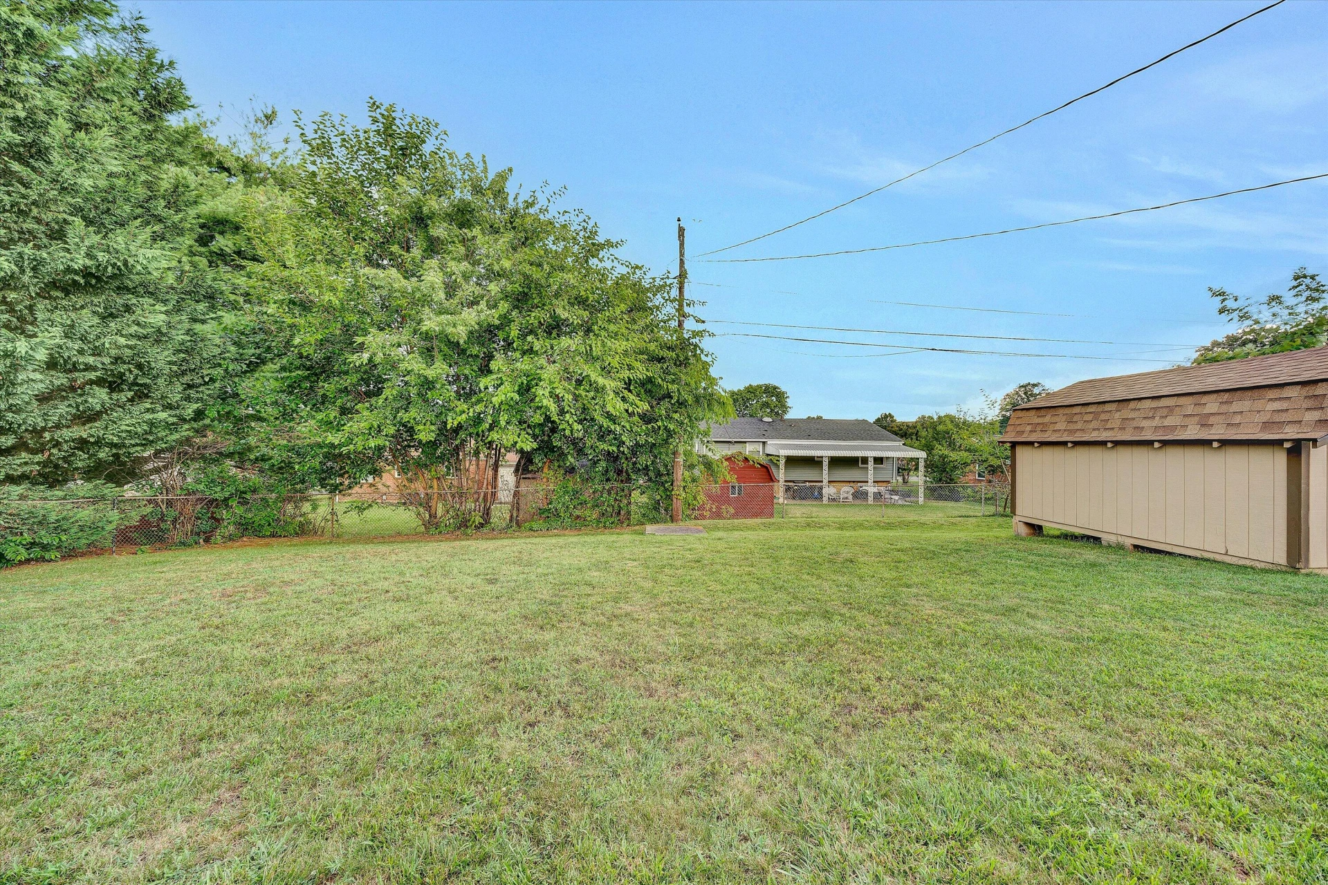 931 Ingleside LN - Photo 20