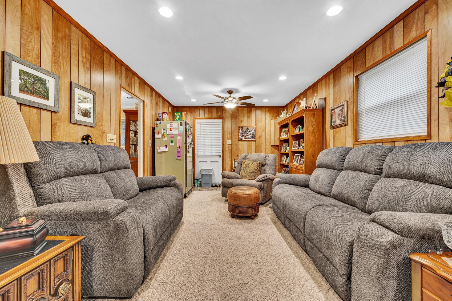 931 Ingleside LN - Photo 8
