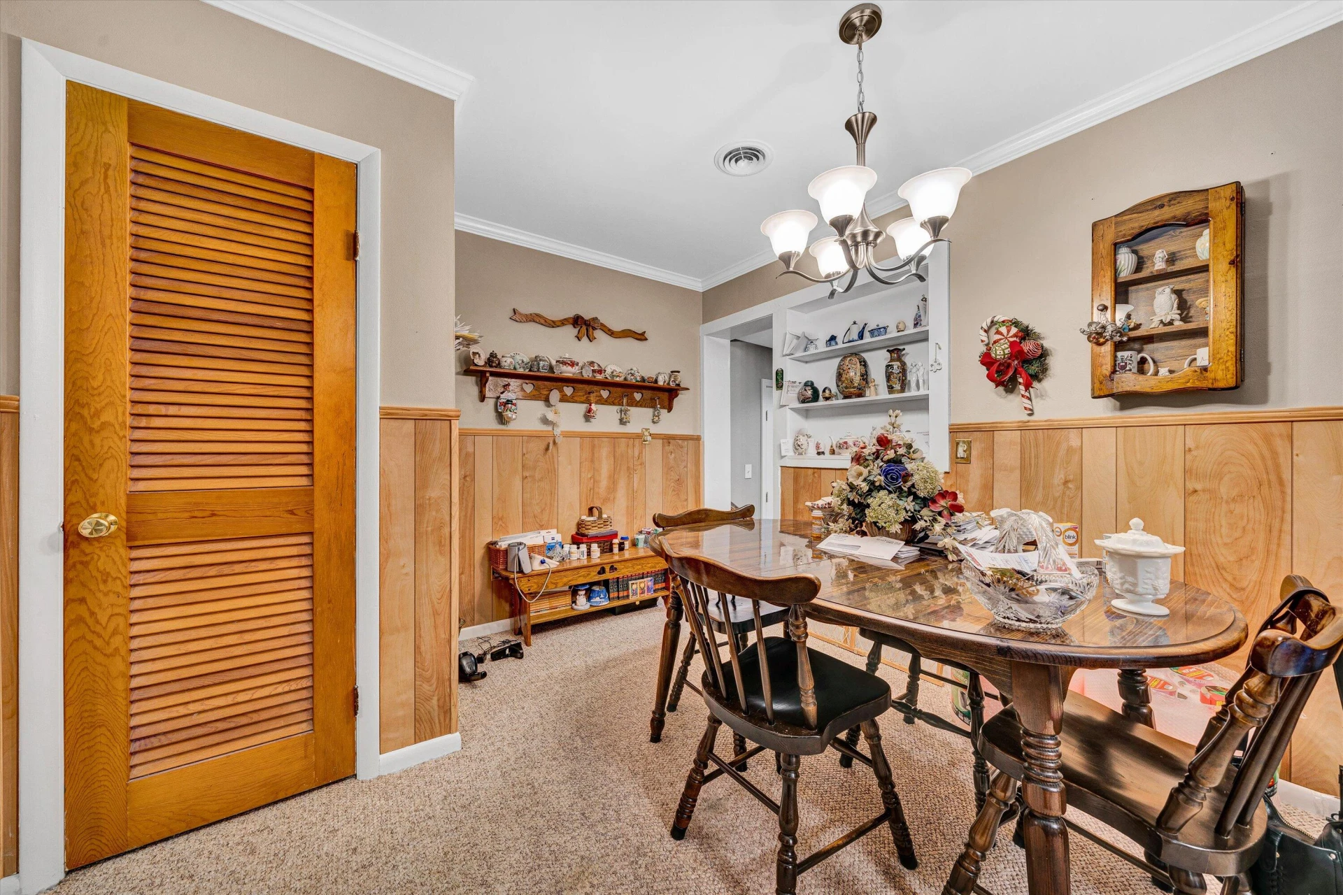 931 Ingleside LN - Photo 9