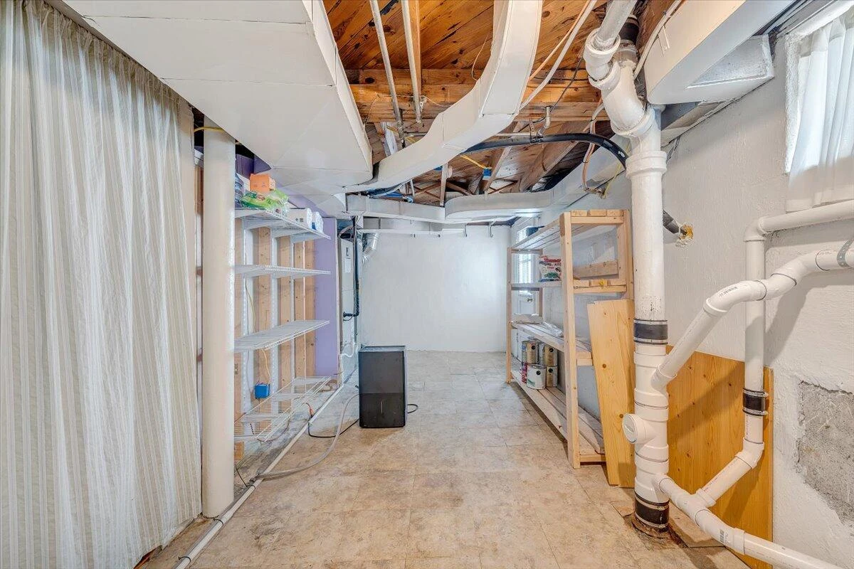 2746 Avenel AVE - Photo 35