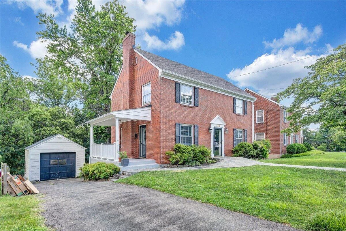 2746 Avenel AVE - Photo 49