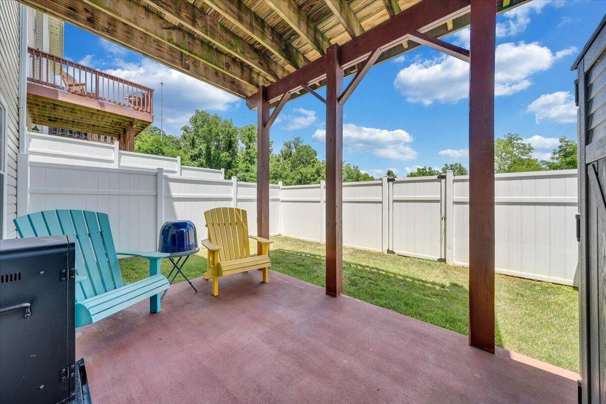 879 Walhalla CT - Photo 45