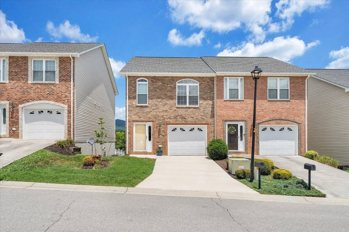 879 Walhalla CT - Photo 63