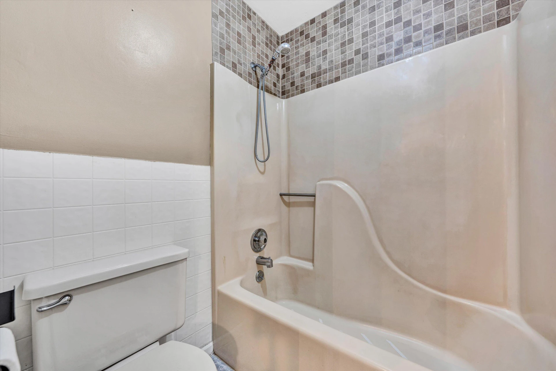 3361 Forest Ridge RD - Photo 10