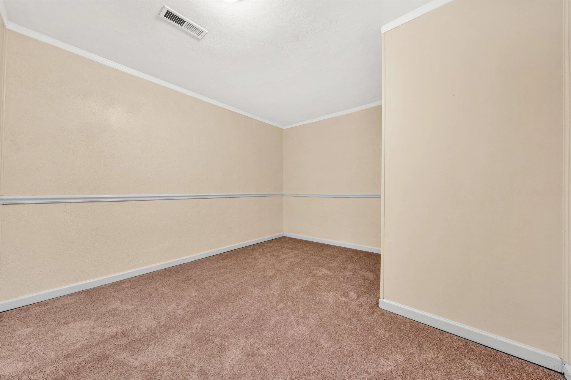 3361 Forest Ridge RD - Photo 12