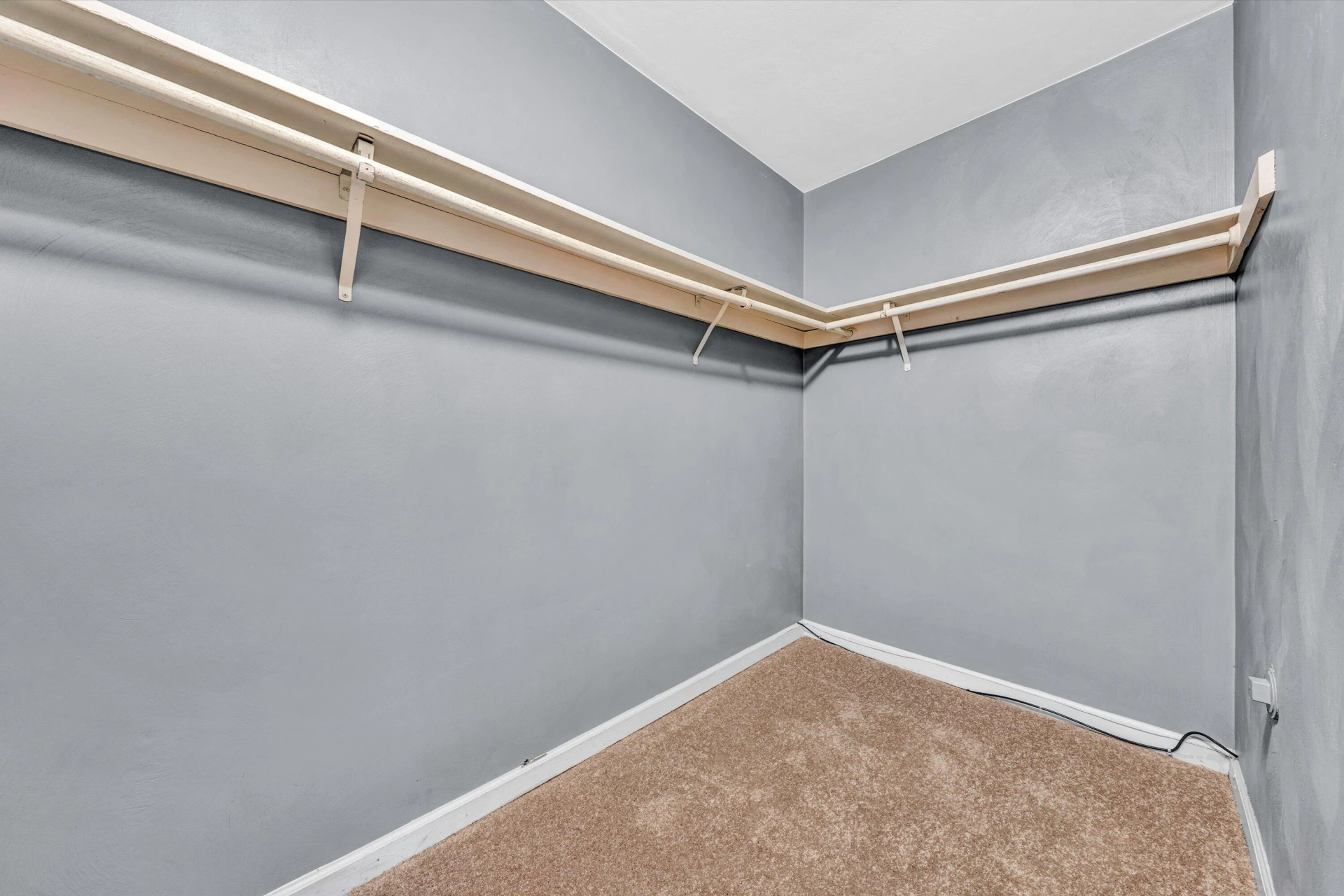 3361 Forest Ridge RD - Photo 18