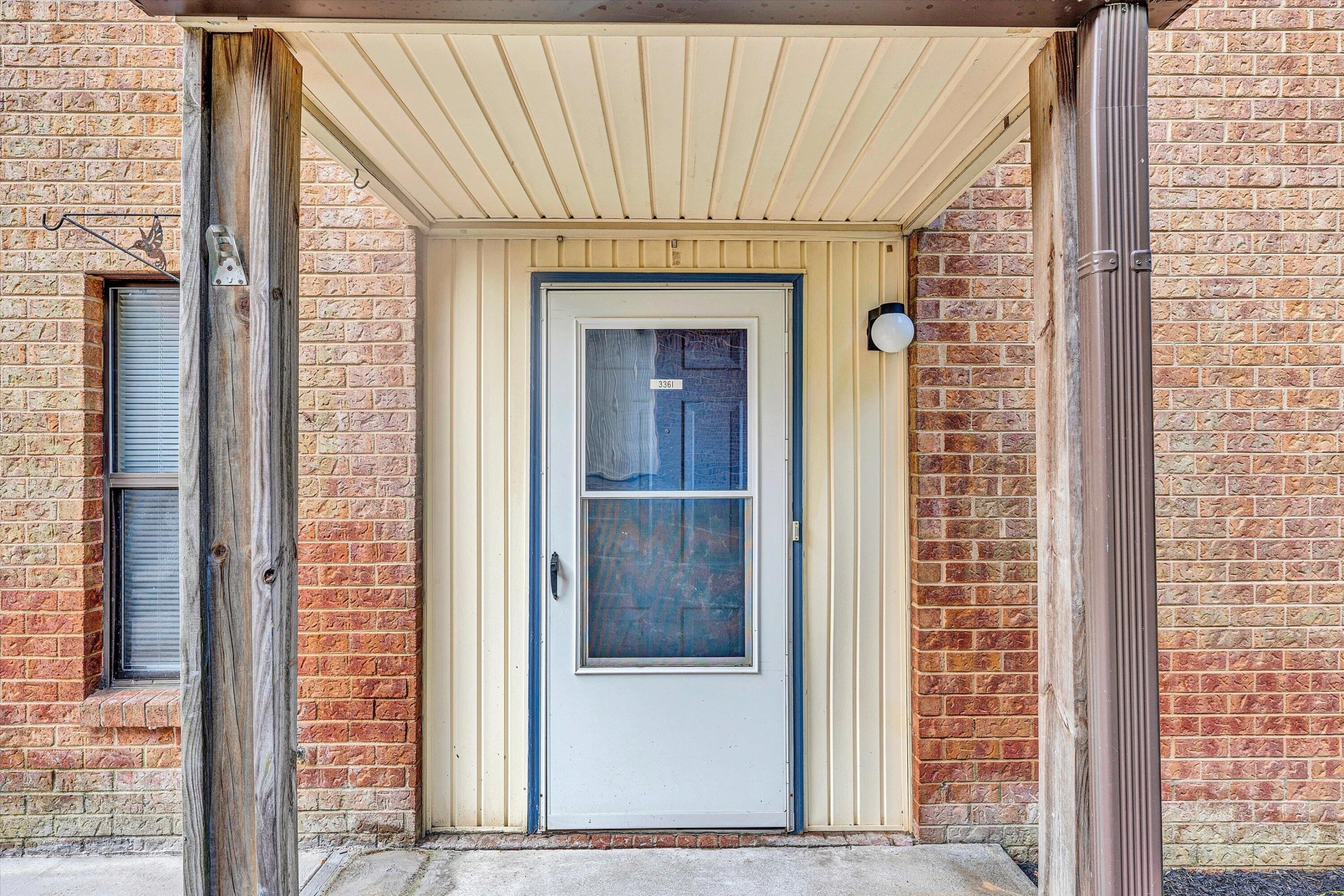 3361 Forest Ridge RD - Photo 2