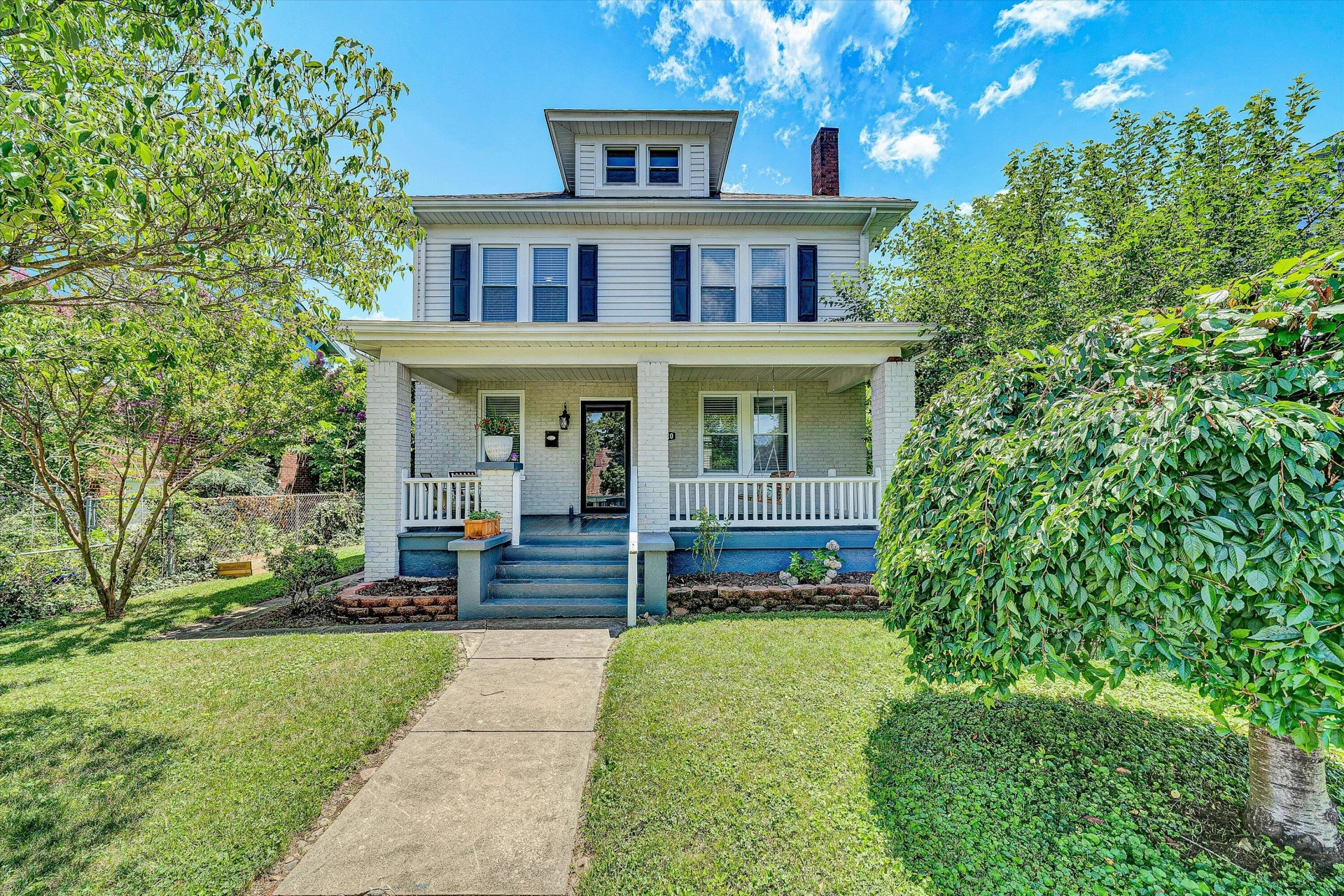 2120 Denniston AVE