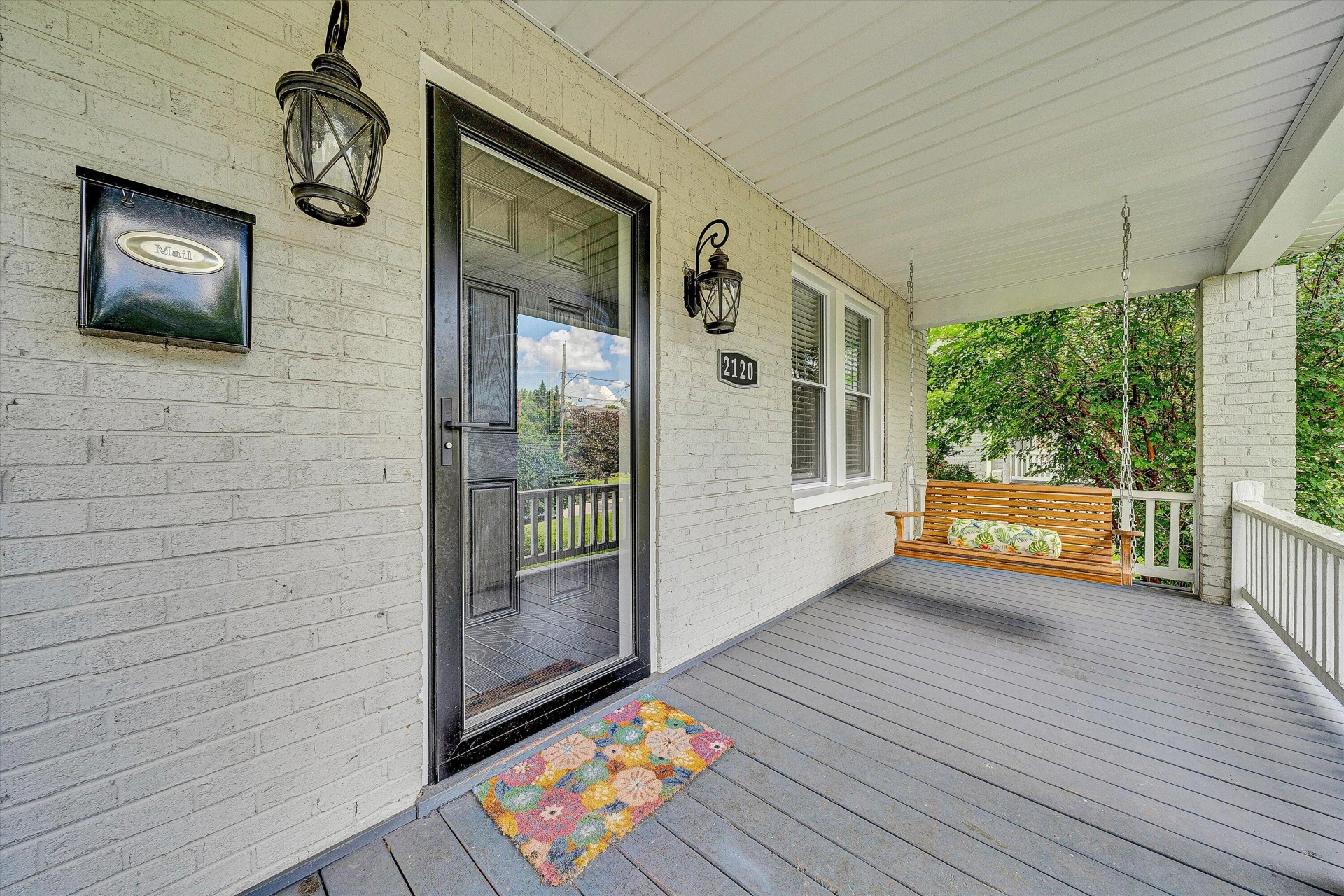 2120 Denniston AVE - Photo 3